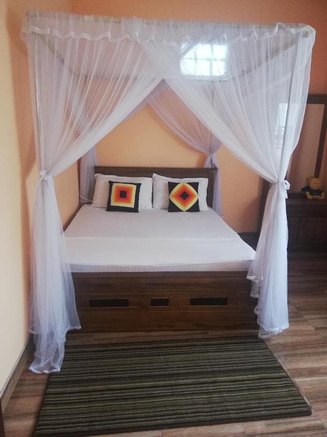 Nisadi Villa Bentota Exterior foto