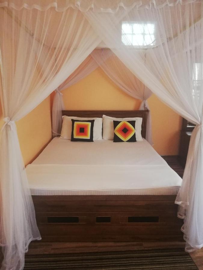 Nisadi Villa Bentota Exterior foto