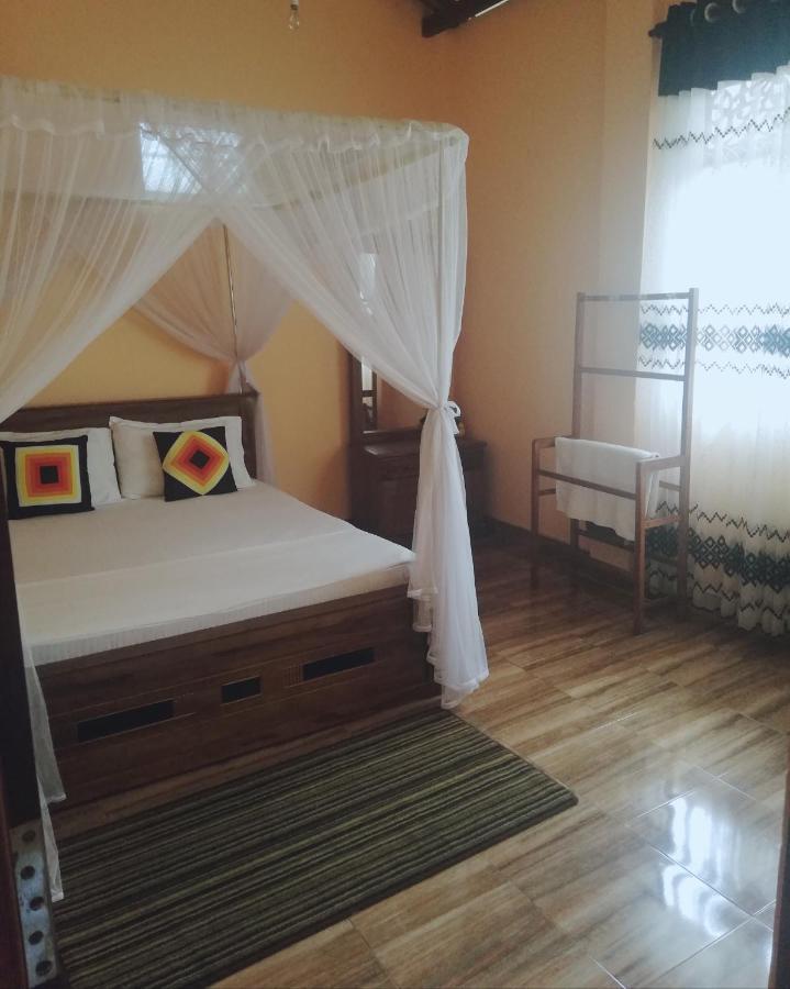 Nisadi Villa Bentota Exterior foto